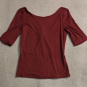 H&M Women's Scoop Neck Short-Sleeve Top in Burgundy